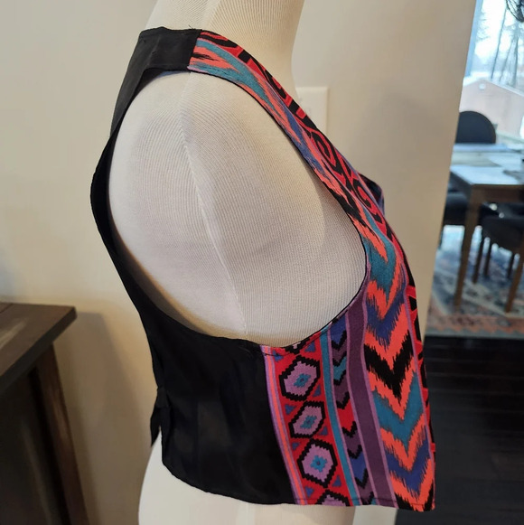 My Michelle Vintage 90's •Size Large• Southwestern Print Vest Buttons Made In US - Picture 8 of 10